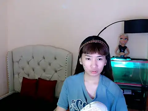 Snapshot of ShantalFoxxy_ chatting on 12, 4, 2026 ShantalFoxxy online show from 12, 4, 2026