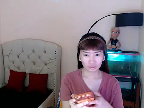 Snapshot of ShantalFoxxy_ chatting on 18, 4, 2026 ShantalFoxxy online show from 18, 4, 2026