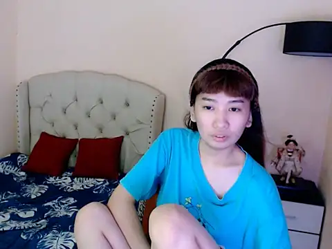 Snapshot of ShantalFoxxy_ chatting on 16, 6, 2026 ShantalFoxxy online show from 16, 6, 2026