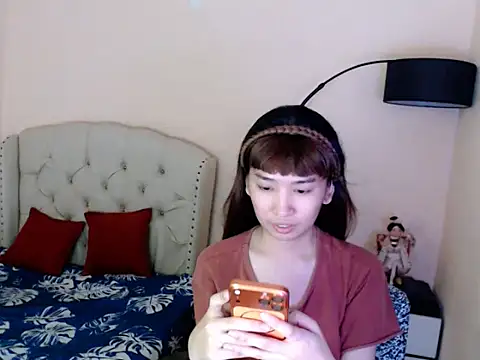 Snapshot of ShantalFoxxy_ chatting on 27, 6, 2026 ShantalFoxxy online show from 27, 6, 2026
