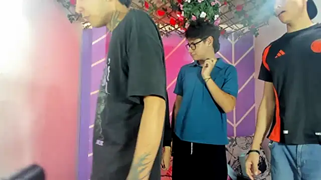 lau and boys18 online show from 25, 10, 2025