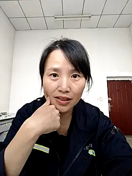 Snapshot of Haili-1 chatting on 29, 9, 2025 Haili-1 online show from 29, 9, 2025