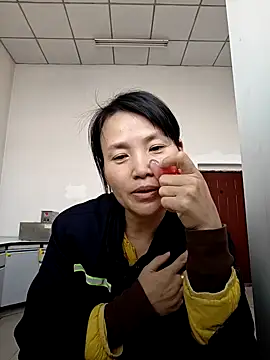 Snapshot of Haili-1 chatting on 28, 10, 2025 Haili-1 online show from 28, 10, 2025