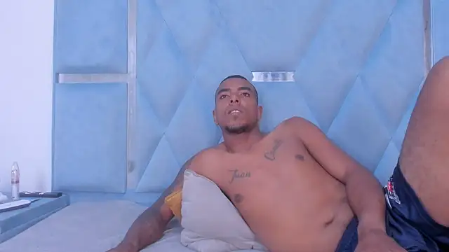 DaylesAndHarry online show from 3, 12, 2025