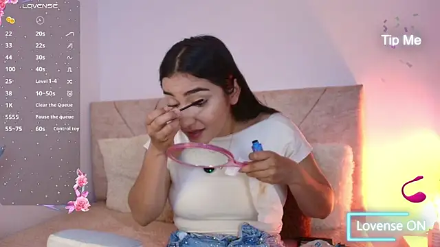 sweet artemiis online show from 30, 3, 2026