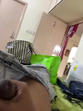 Snapshot of Harish0897 chatting on 5, 11, 2025 Harish0897 online show from 5, 11, 2025