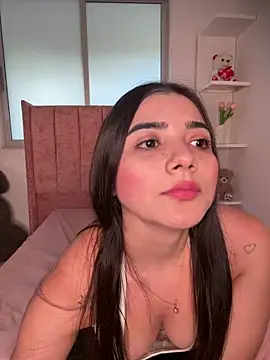salomecute21 online show from 12, 5, 2026