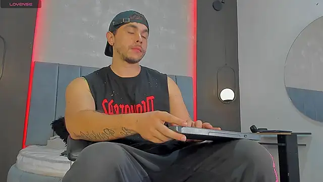 Liam walk  online show from 9, 3, 2026