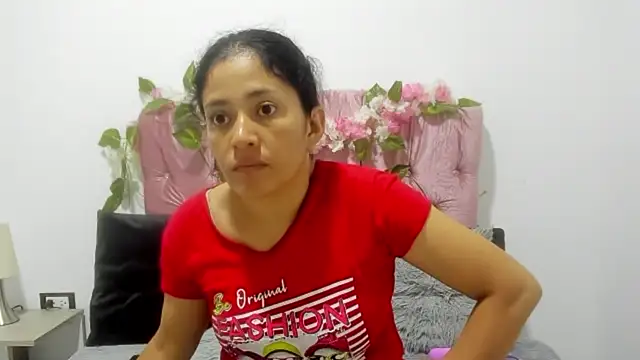 ivy moon05 online show from 16, 1, 2026