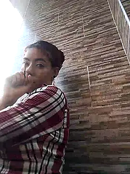 Pamelamiler   online show from 13, 9, 2025