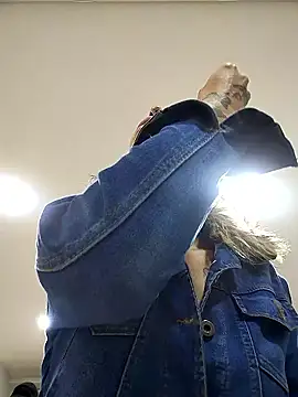 Pamelamiler   online show from 17, 1, 2026