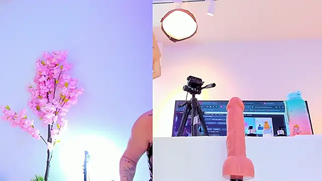 maily zanss online show from 14, 10, 2025