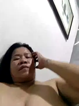 AsianbouncieGIRL online show from 24, 7, 2026