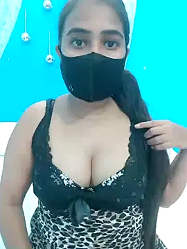 hotty-sapna online show from 17, 9, 2025