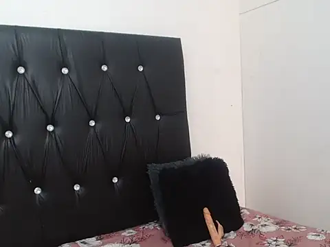 Snapshot of Lsnickykhanyile chatting on 30, 9, 2025 Lsnickykhanyile online show from 30, 9, 2025