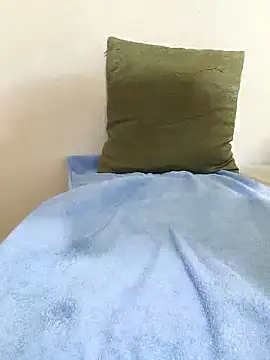 Snapshot of PussyLover880099 chatting on 13, 9, 2025 PussyLover880099 online show from 13, 9, 2025