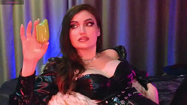 AliceJameson online show from 10, 7, 2026