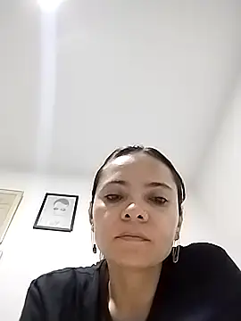 Cami Konor online show from 27, 10, 2025