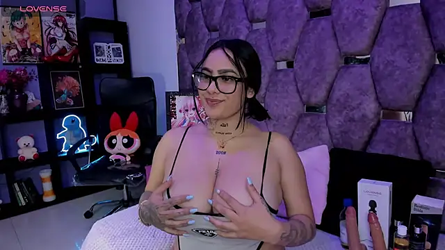 nikky latin online show from 9, 5, 2026