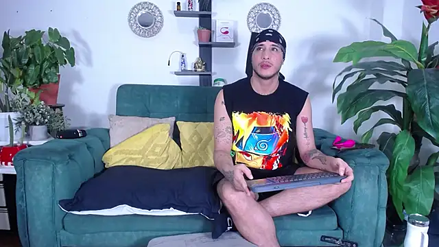 Snapshot of Borsalino_Adam chatting on 14, 9, 2025 Borsalino Adam online show from 14, 9, 2025