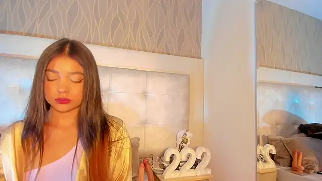 Snapshot of AbbyBeck chatting on 17, 10, 2025 AbbyBeck online show from 17, 10, 2025