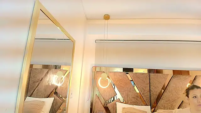 zarah andrew   online show from 18, 12, 2025