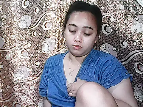 Pinay Chubby20 online show from 3, 12, 2025