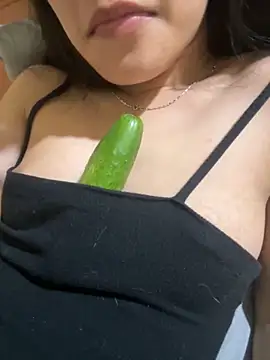 Snapshot of Sayhi_xo chatting on 4, 12, 2025 Sayhi xo online show from 4, 12, 2025