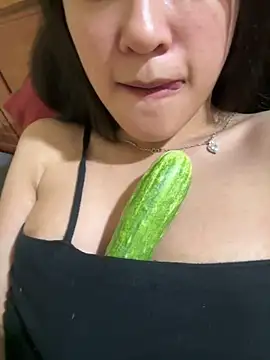 Snapshot of Sayhi_xo chatting on 16, 12, 2025 Sayhi xo online show from 16, 12, 2025