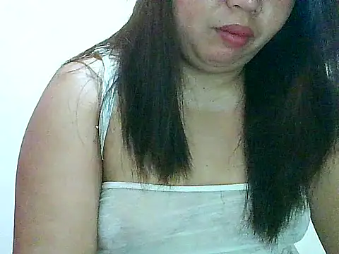 Snapshot of fresh_rosie chatting on 18, 11, 2025 fresh rosie online show from 18, 11, 2025