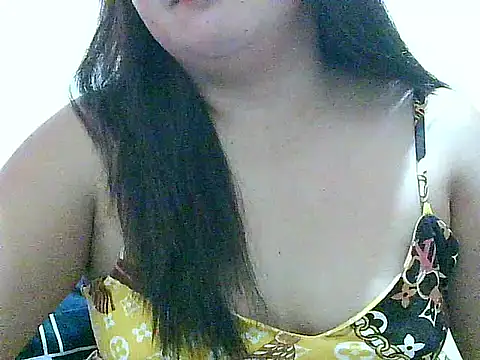 Snapshot of fresh_rosie chatting on 21, 11, 2025 fresh rosie online show from 21, 11, 2025