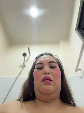 Snapshot of ashleygrahamts chatting on 21, 10, 2025 ashleygrahamts online show from 21, 10, 2025