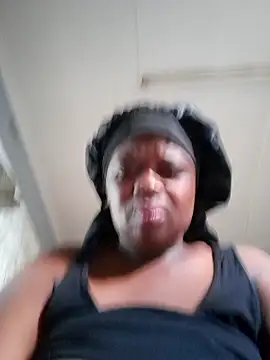 cairococo online show from 19, 11, 2025