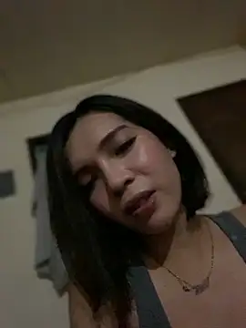 Snapshot of maegan_fox chatting on 9, 11, 2025 maegan fox online show from 9, 11, 2025