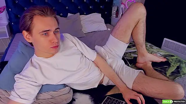 WilliamDyson online show from 4, 10, 2025