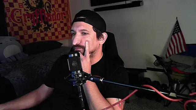 DevilPup75  online show from 30, 9, 2025