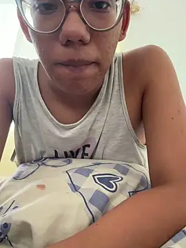 Snapshot of Valen1800 chatting on 18, 1, 2026 Valen1800 online show from 18, 1, 2026