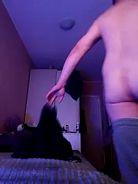 Snapshot of Thoma9034 chatting on 18, 10, 2025 Thoma9034 online show from 18, 10, 2025