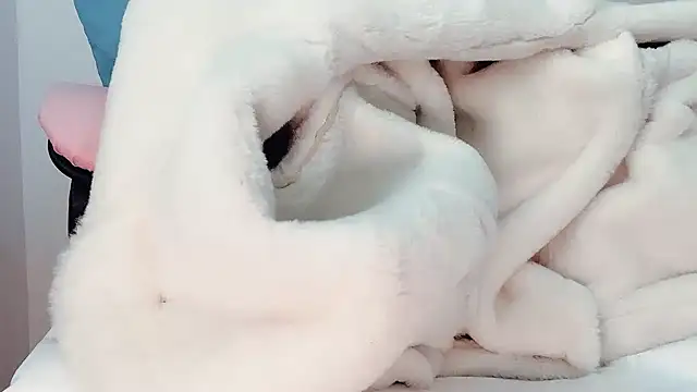 Eloise131499 online show from 7, 1, 2026