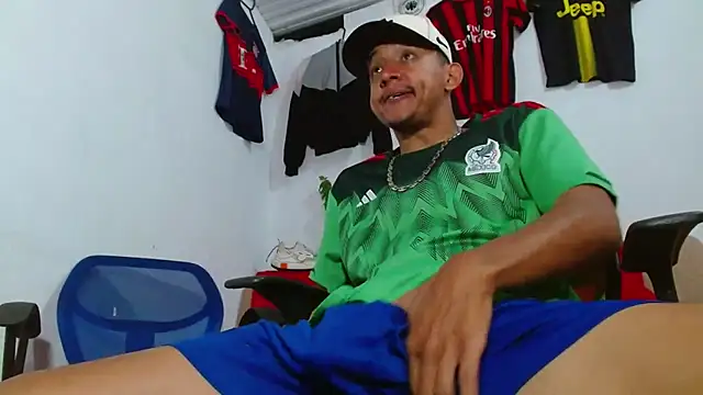 skinny23cm online show from 26, 2, 2026