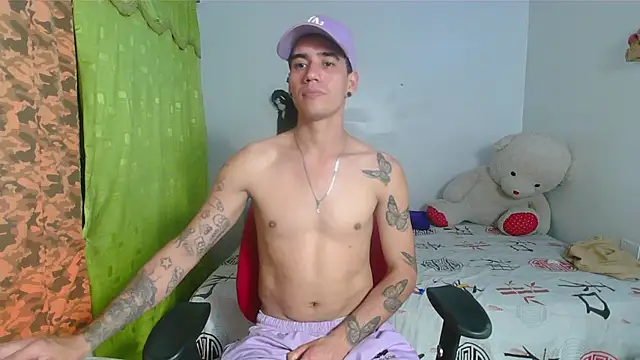 kilyan--x x online show from 18, 10, 2025