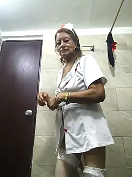 Snapshot of MaryeLunna chatting on 27, 9, 2025 MaryeLunna online show from 27, 9, 2025