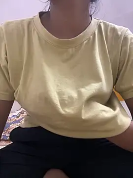 nisha807 online show from 15, 10, 2025