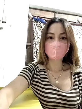 Snapshot of Baby-ladysweet20 chatting on 23, 12, 2025 Baby-ladysweet20 online show from 23, 12, 2025