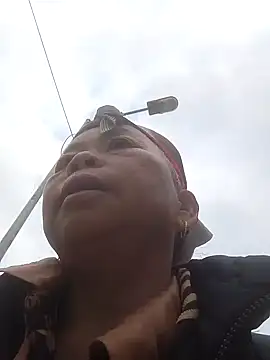 Snapshot of VangLe73 chatting on 11, 1, 2026 VangLe73 online show from 11, 1, 2026