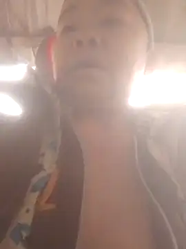 Snapshot of VangLe73 chatting on 3, 2, 2026 VangLe73 online show from 3, 2, 2026