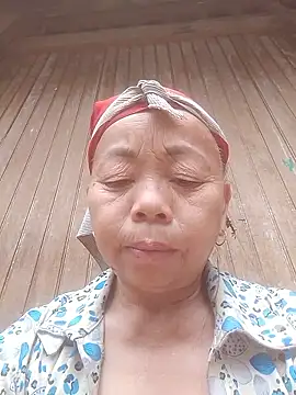 Snapshot of VangLe73 chatting on 26, 2, 2026 VangLe73 online show from 26, 2, 2026