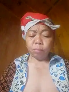 Snapshot of VangLe73 chatting on 2, 3, 2026 VangLe73 online show from 2, 3, 2026