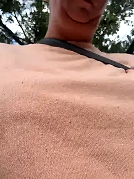 JustYourNormalCouple online show from 7, 10, 2025