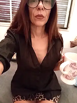 Snapshot of Esmeralda_passion chatting on 16, 9, 2025 Esmeralda passion online show from 16, 9, 2025